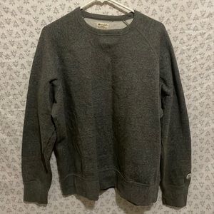 Champion pull over sweater